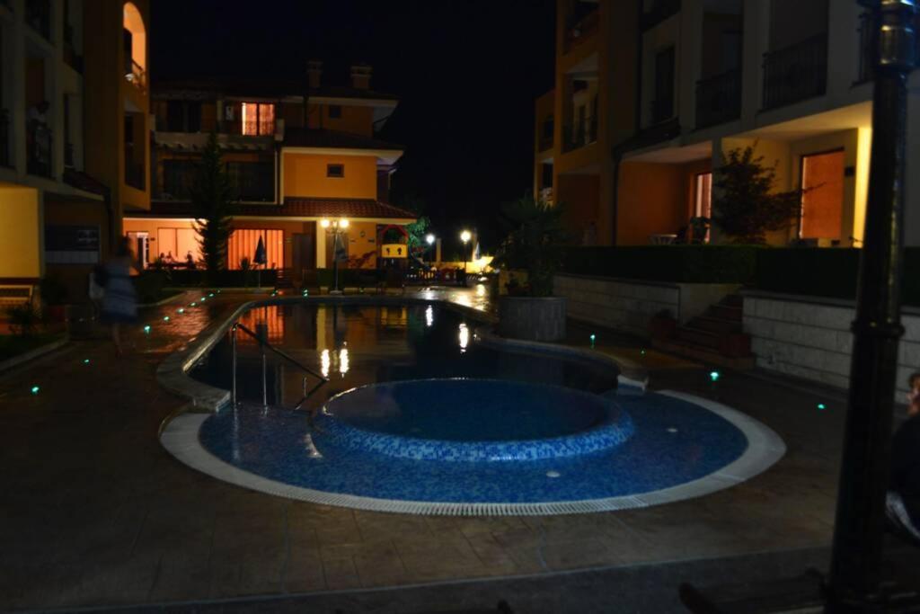 Стyдия В Комплексе Marinavill Sveti-Vlas Sveti Vlas Extérieur photo