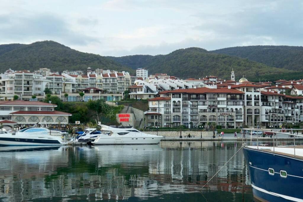 Стyдия В Комплексе Marinavill Sveti-Vlas Sveti Vlas Extérieur photo